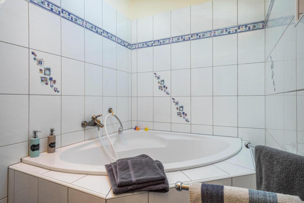 Luxurioeses Penthouse-Appartement 회히스트 외부 사진